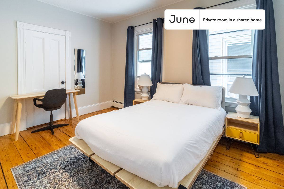 Apartment for rent at 71 School St, Roxbury, MA 02119