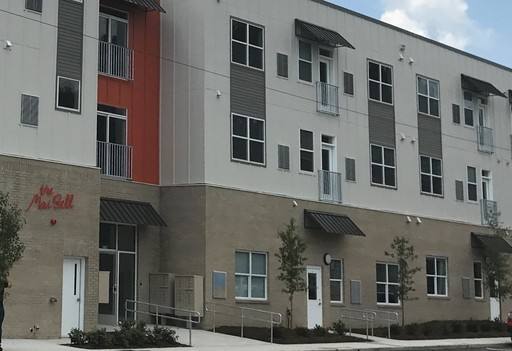 Apartment for rent at 1728 Bailey Ave, Chattanooga, TN 37404