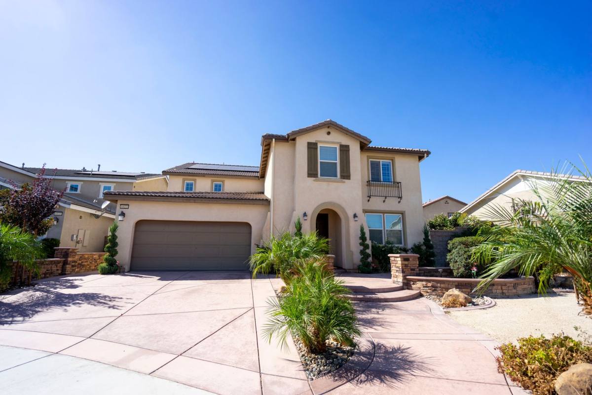 House for rent at 6923 Lagoon Court, Mira Loma, CA 91752