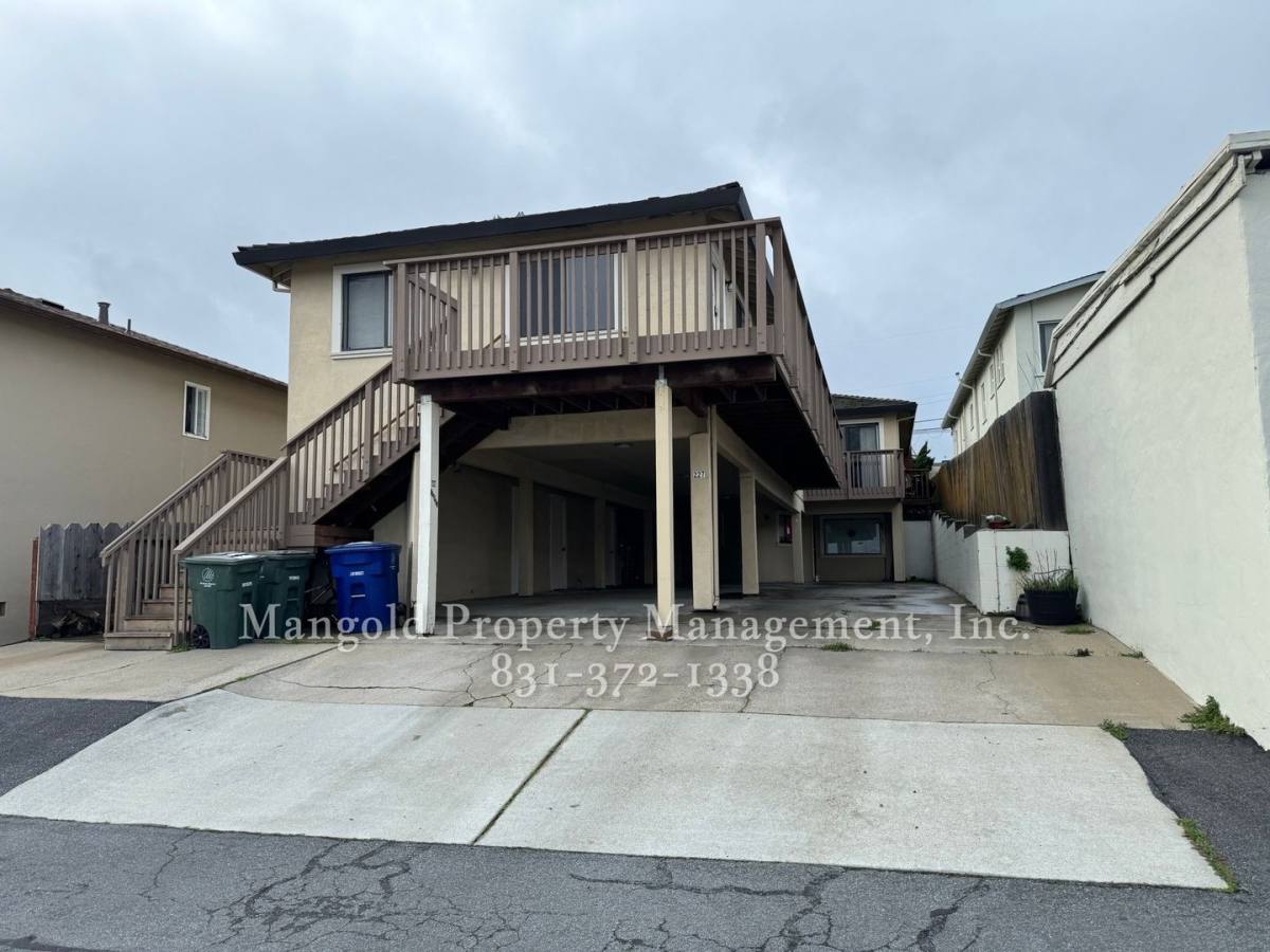 Apartment for rent at 227 Watson St, Monterey, CA 93940