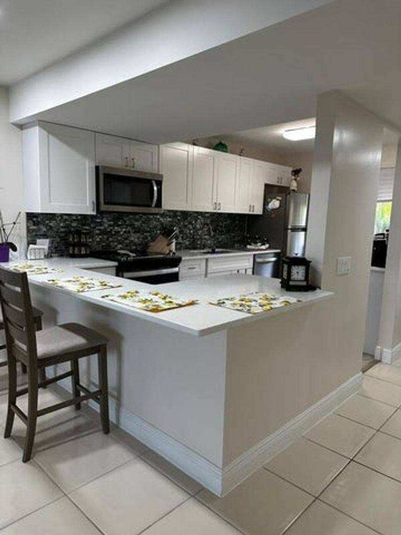 House for rent at 4501 Fountain Dr, Lake Worth, FL 33467