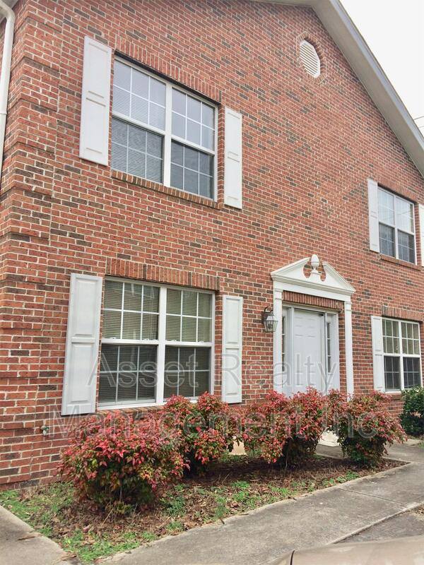 House for rent at 203 Sweet Gum Lane, Oak Ridge, TN 37830