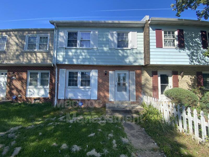 Townhouse for rent at 2538 Sedgewick Place, Dumfries, VA 22026