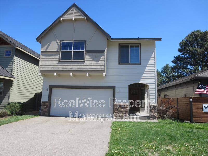 House for rent at 62038 Quail Run Place, Bend, OR 97701