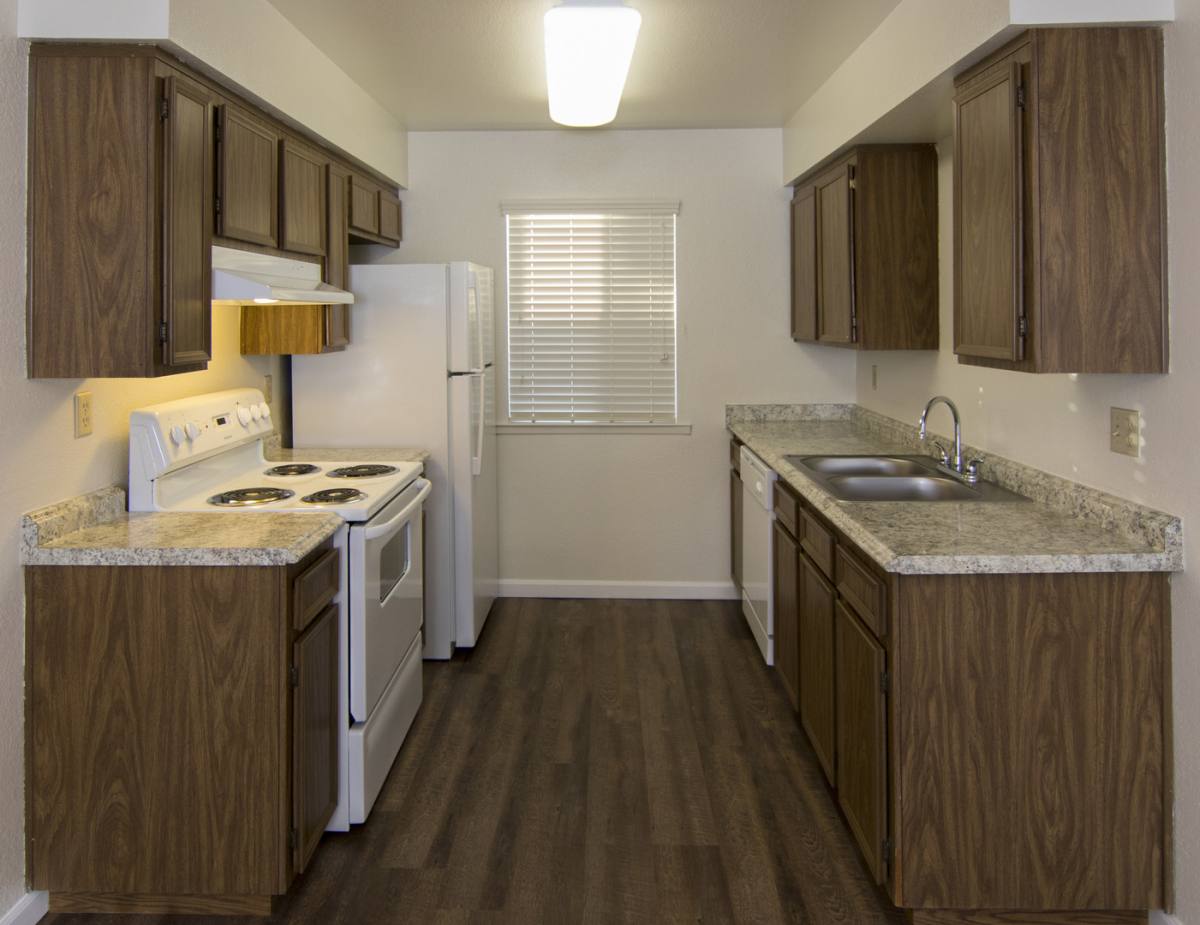 Apartment for rent at 401 Villa Ave, Clovis, CA 93612