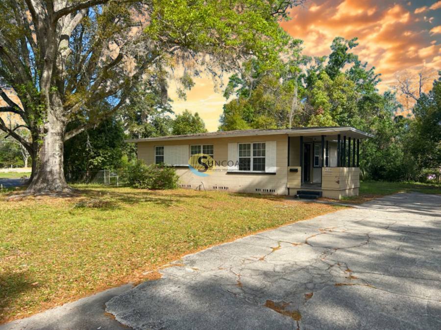 House for rent at 5221 Cleveland Rd, Jacksonville, FL 32209