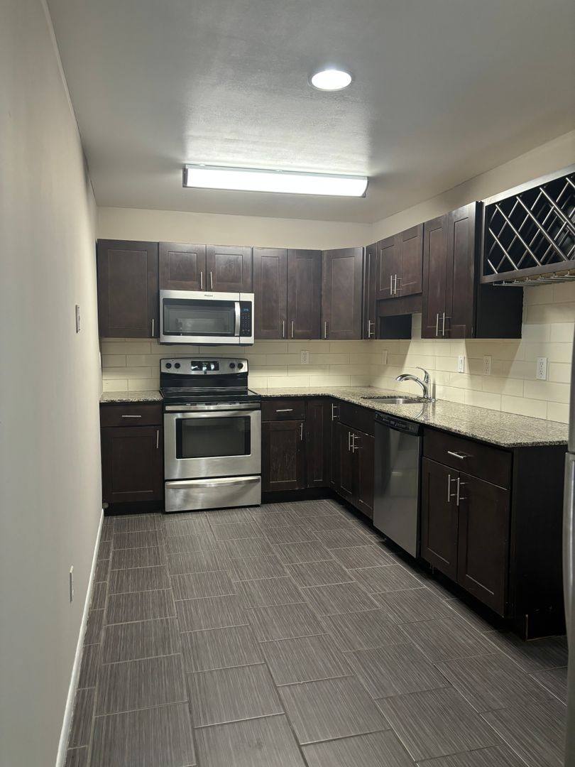 Apartment for rent at 321 Monroe St, Bethlehem, PA 18017