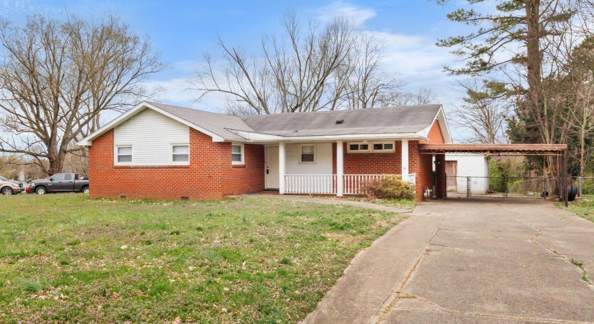 House for rent at 310 Sheriff Dr, Clarksville, TN 37042