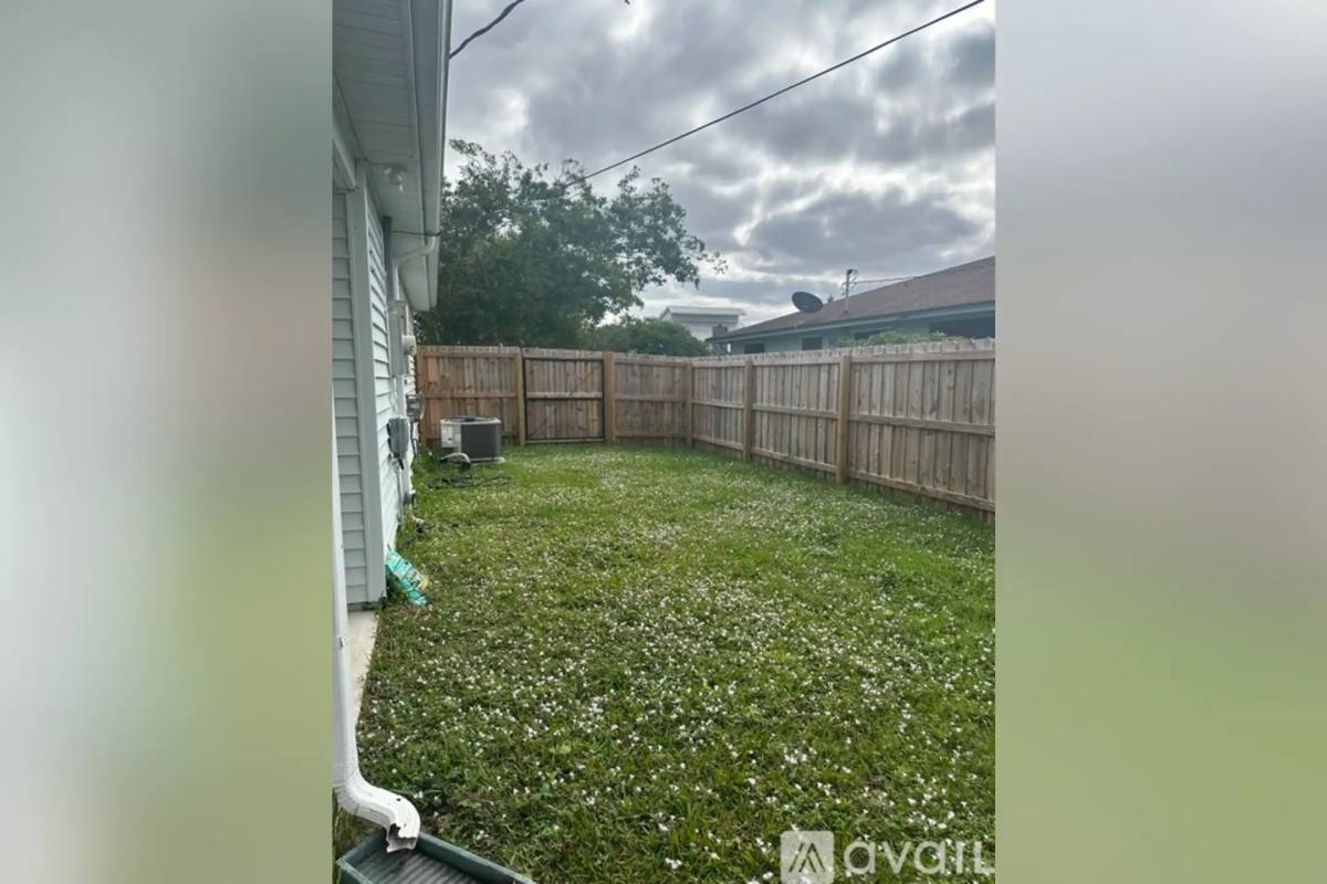 House for rent at 2561 SE Victory Ave, Port Saint Lucie, FL 34952