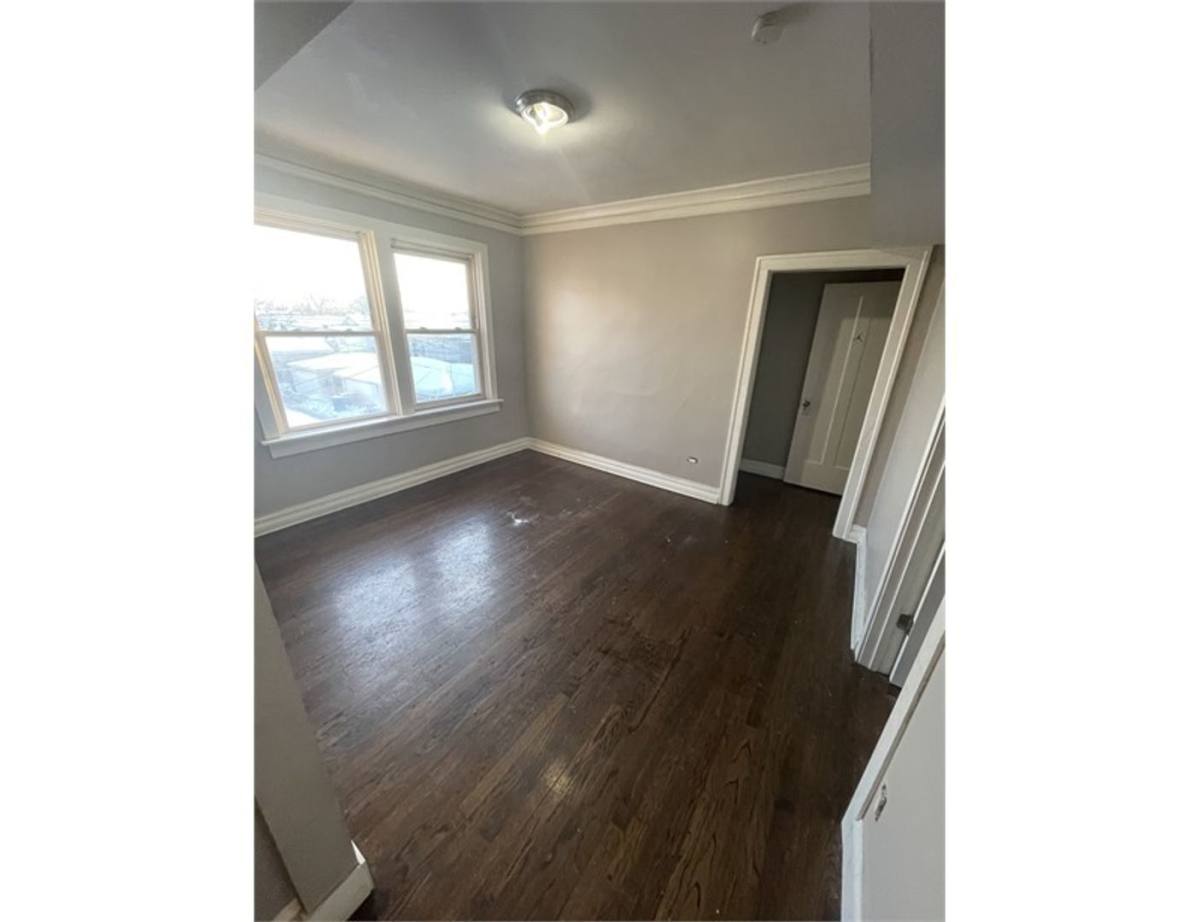 Apartment for rent at 6354-6358 S Aretesian, Chicago, IL 60629