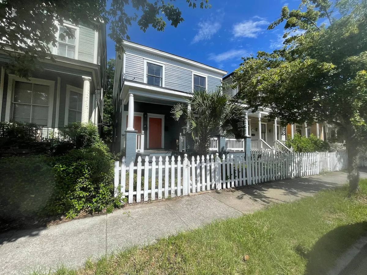 Apartment for rent at 2206 Barnard St, Savannah, GA 31401