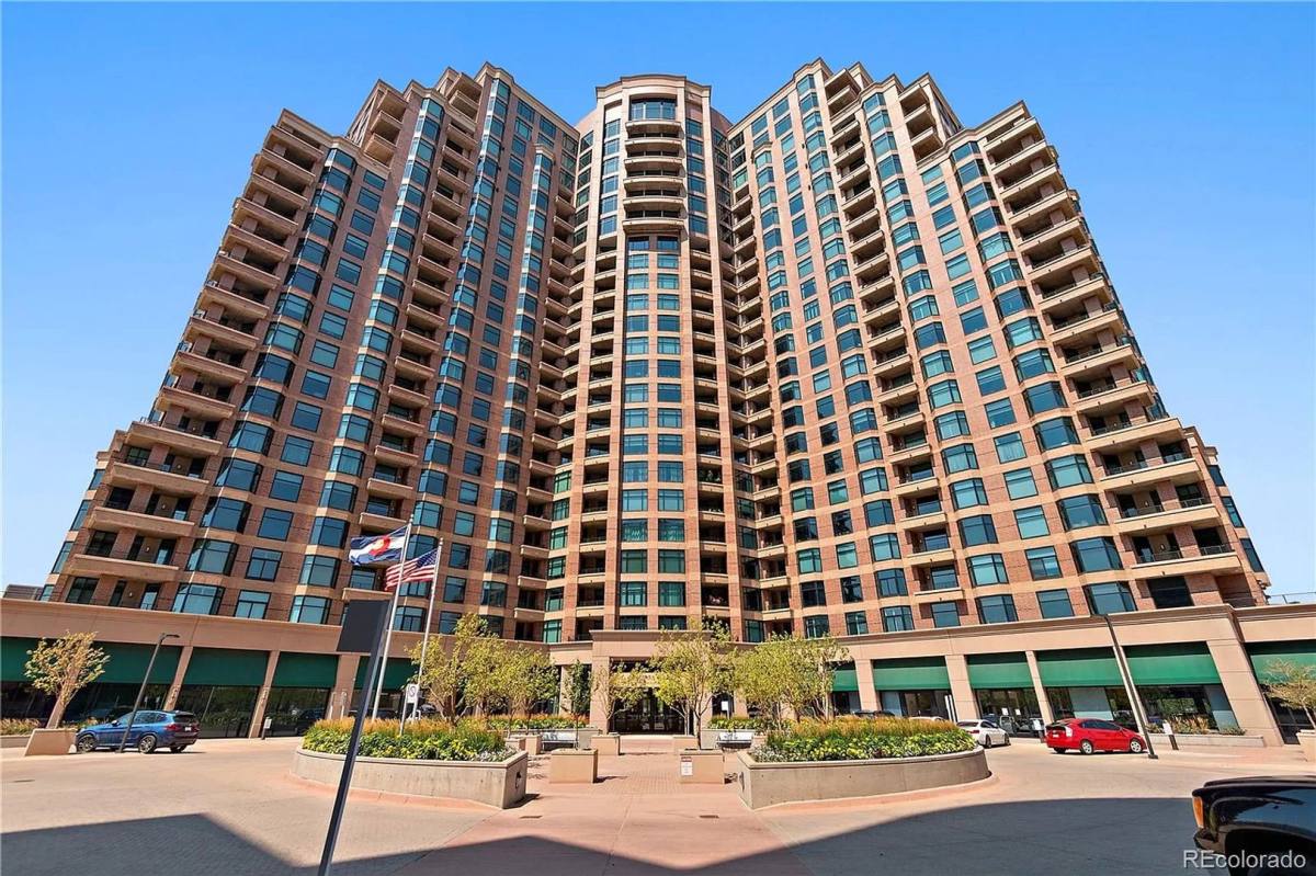 Condo for rent at 8100 E Union Ave, Denver, CO 80237
