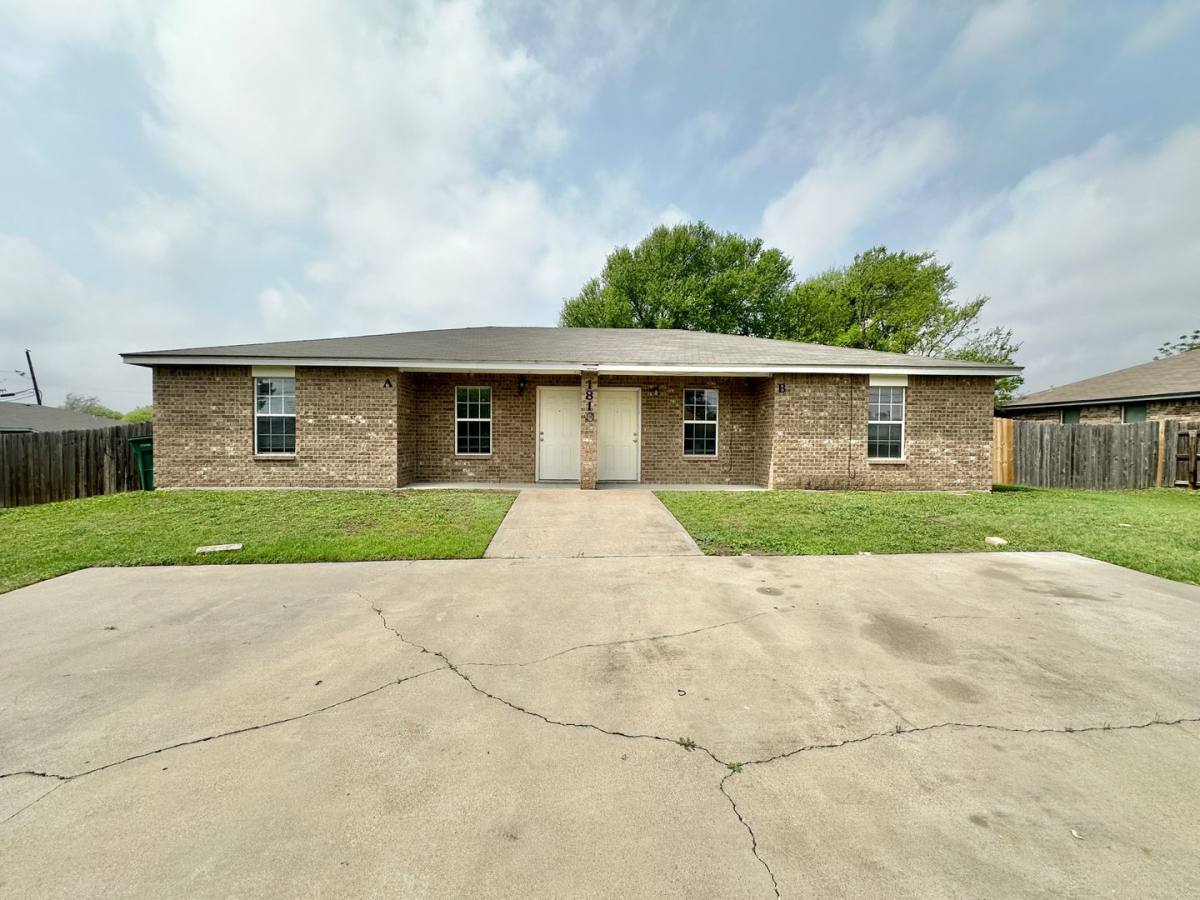 Townhouse for rent at 1810 Aztec Trace, Harker Heights, TX 76548