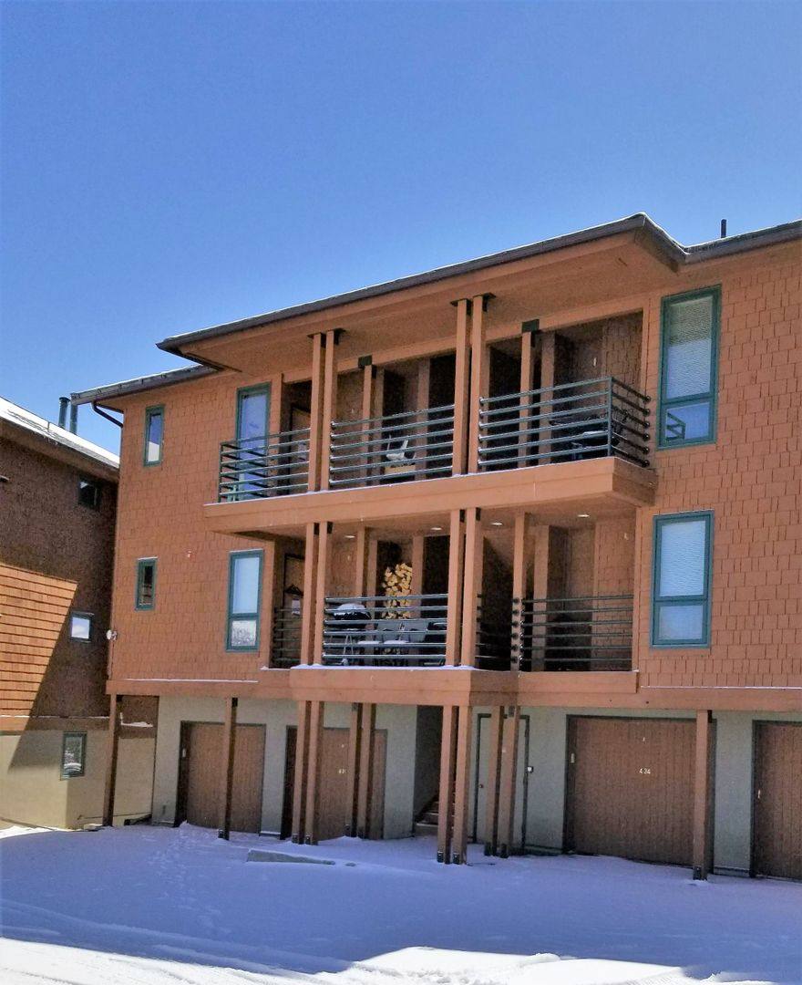 Condo for rent at 433 Salt Lick Circle, Silverthorne, CO 80498