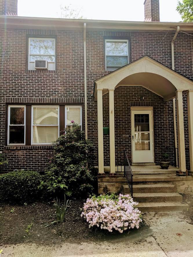 Apartment for rent at 5710-14 Beacon St, Pittsburgh, PA 15217