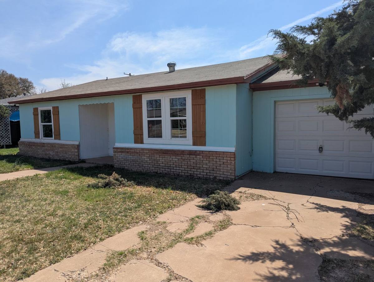 House for rent at 4309 41st St, Lubbock, TX 79413