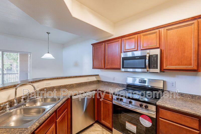 Apartment for rent at 17017 N 12th St #2037, Phoenix, AZ 85022