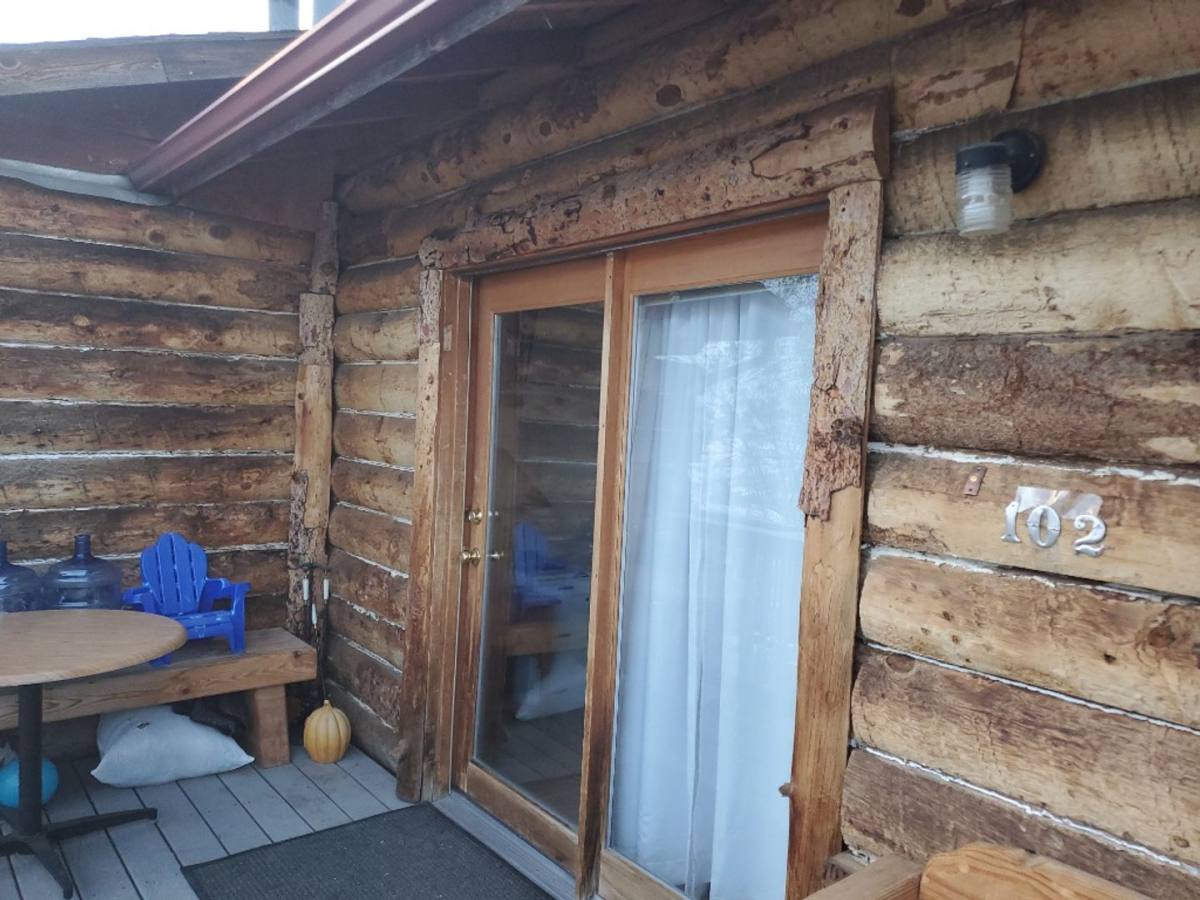 Condo for rent at 200 S E, New Castle, CO 81647