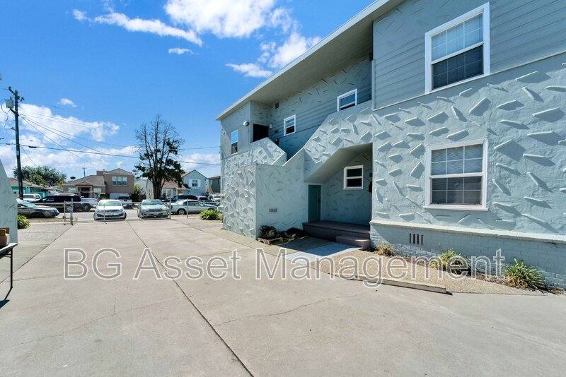 Apartment for rent at 1329 Dunn Ave, Richmond, CA 94801