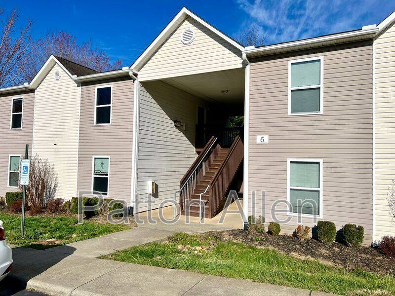 Apartment for rent at 6 Zell Lane #C, Weaverville, NC 28787