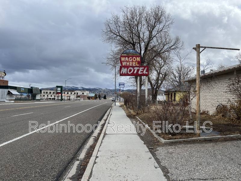 Apartment for rent at 340 6th St #17, Wells, NV 89835