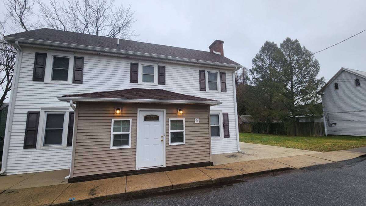 House for rent at 4 Thorn St, Magnolia, DE 19962