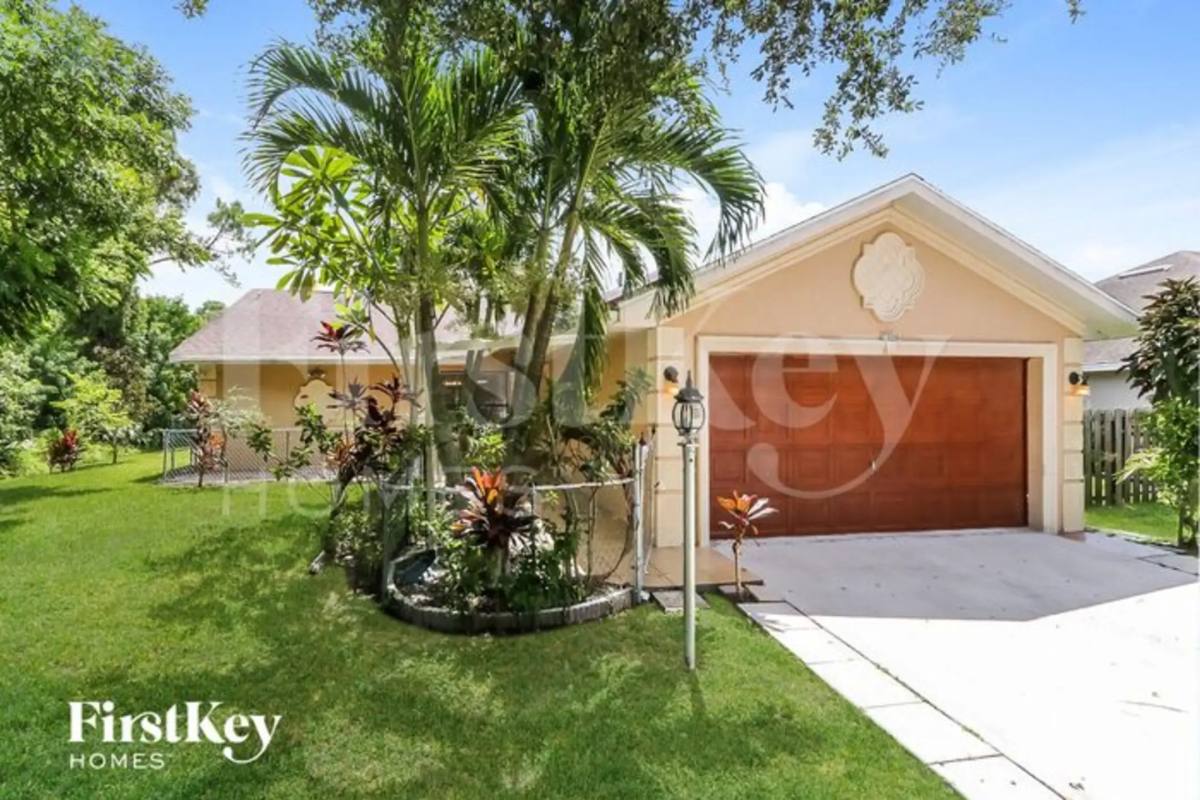 House for rent at 1829 SW California Blvd, Port Saint Lucie, FL 34953