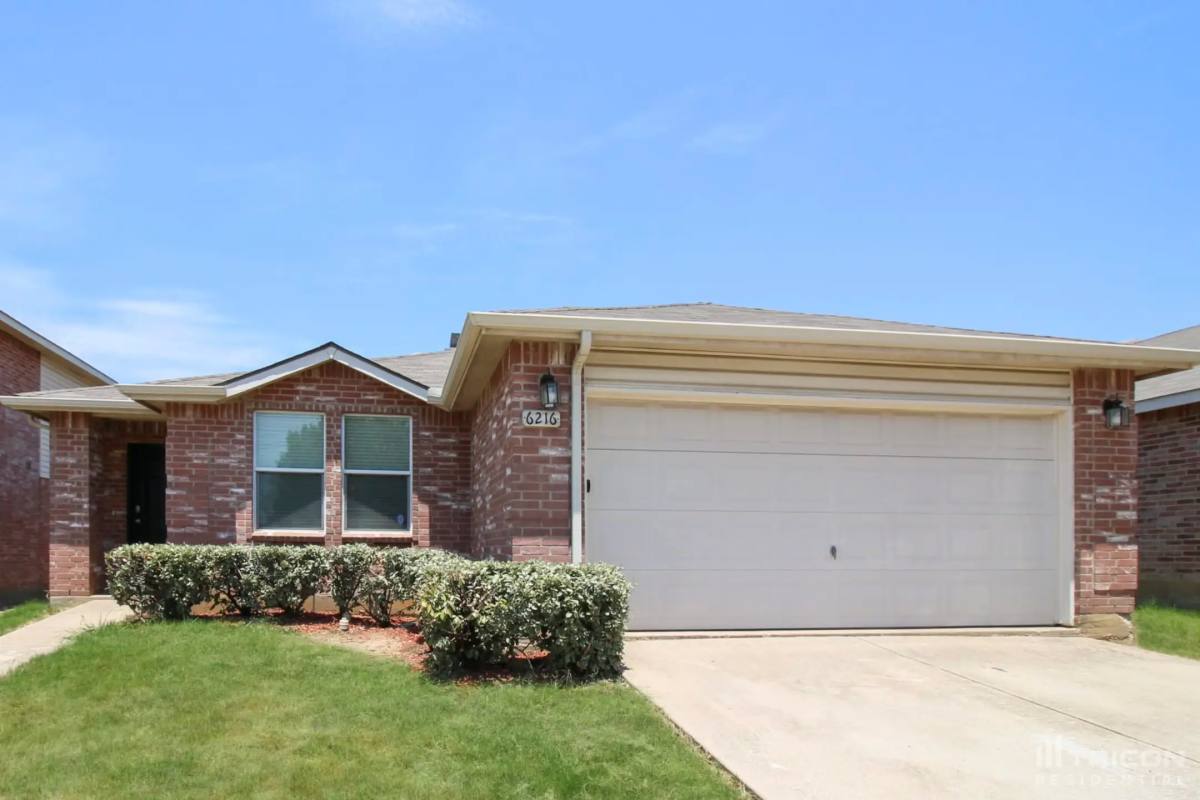 House for rent at 6216 Thoroughbred Trail, Denton, TX 76210