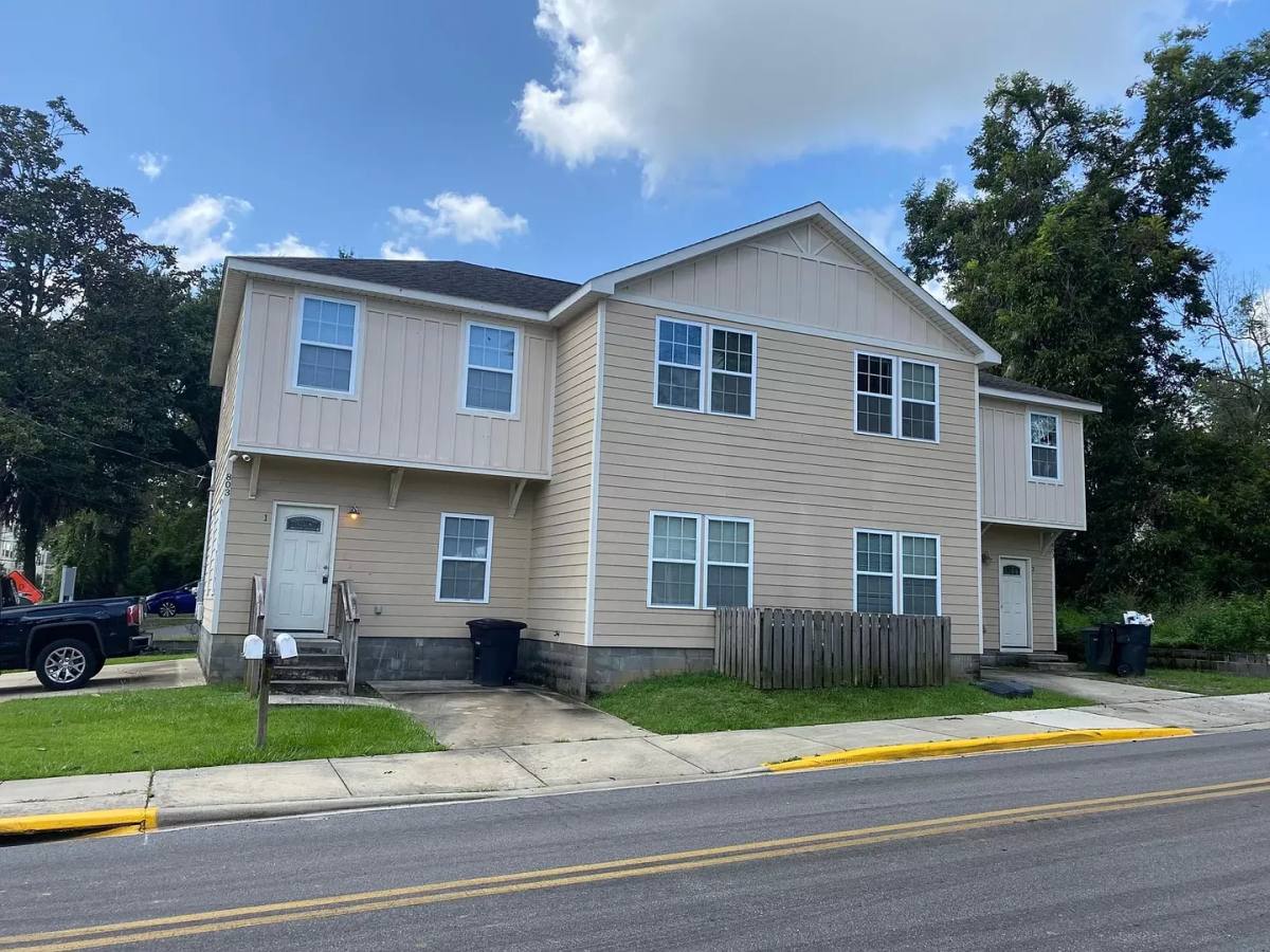 Townhouse for rent at 803-2 W Georgia St, Tallahassee, FL 32304