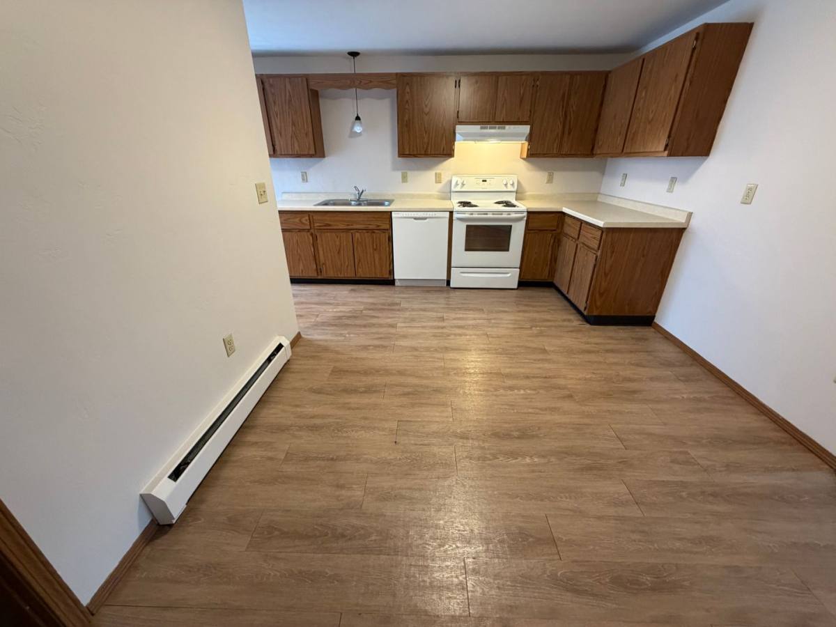 2681 Humboldt Rd, Green Bay, WI 54311 - Apartment for Rent - Image 5