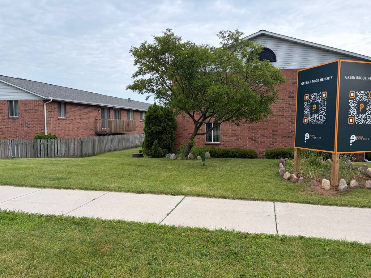 Apartment for rent at 2681 Humboldt Rd, Green Bay, WI 54311