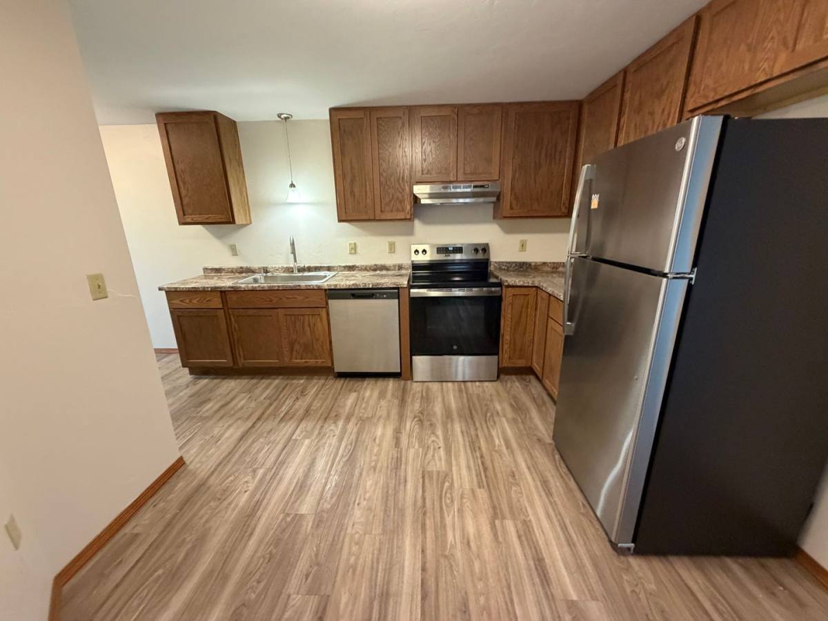 Apartment for rent at 2681 Humboldt Rd, Green Bay, WI 54311