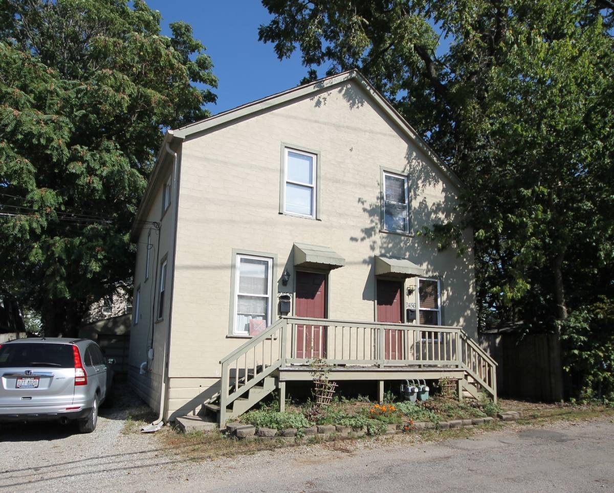 Apartment for rent at 2456-2458 N Pearl St, Columbus, OH 43202