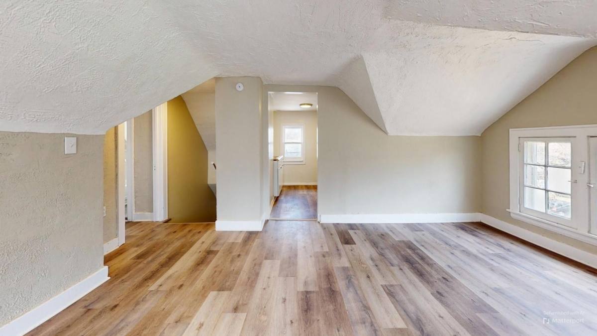 Apartment for rent at 294 Madison Ave, Akron, OH 44320