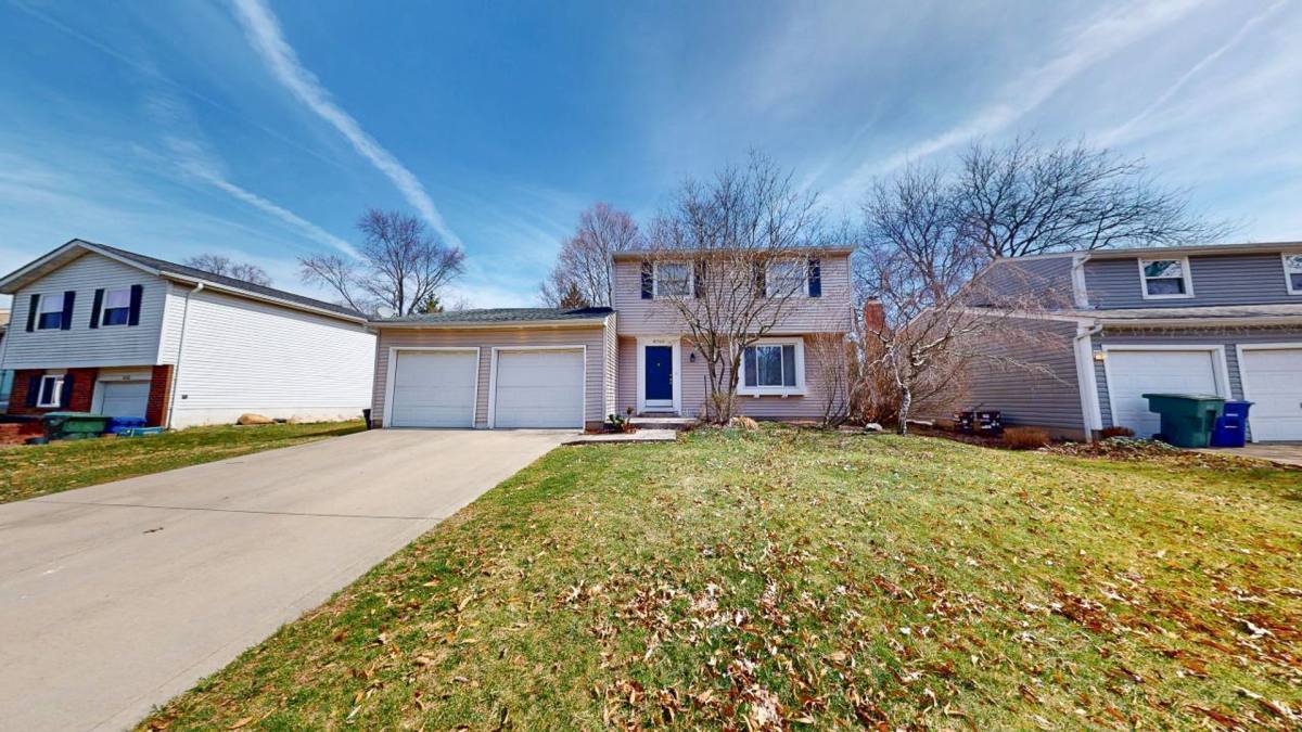 House for rent at 8760 Scarsdale Blvd, Powell, OH 43065