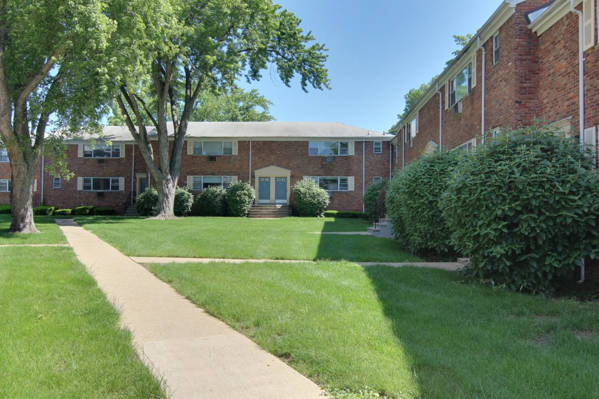 Apartment for rent at 300 Parsippany Rd, Parsippany, NJ 07054