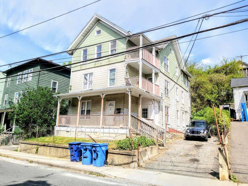 Apartment for rent at 317 River St - 2nd Floor, Waterbury, CT 06706