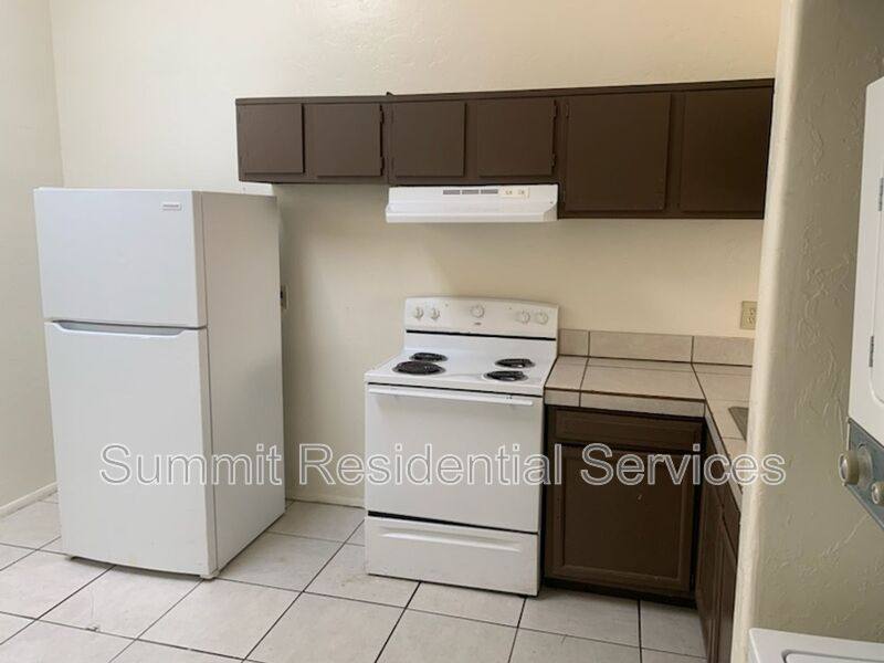 House for rent at 379 E Thoroughbred St, Tucson, AZ 85706