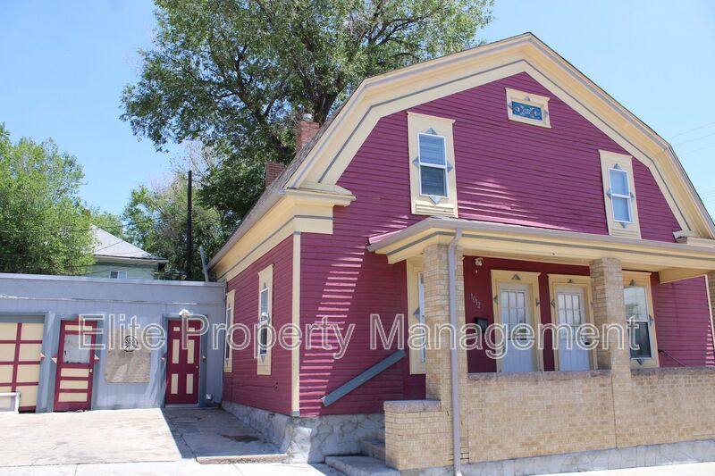 Apartment for rent at 1012 W St, Pueblo, CO 81003