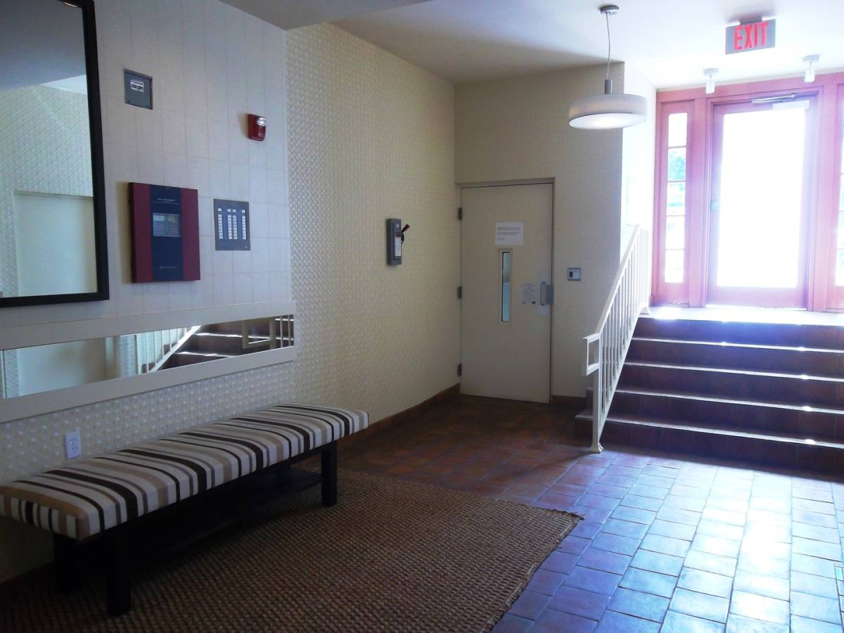 Condo for rent at 724 Westgate Ave, Los Angeles, CA 90049