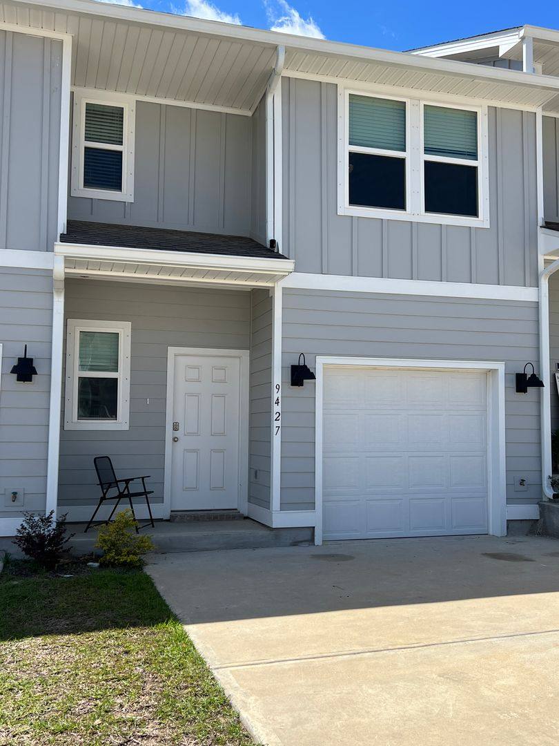 Townhouse for rent at 9427 Nature Creek Lane, Pensacola, FL 32526