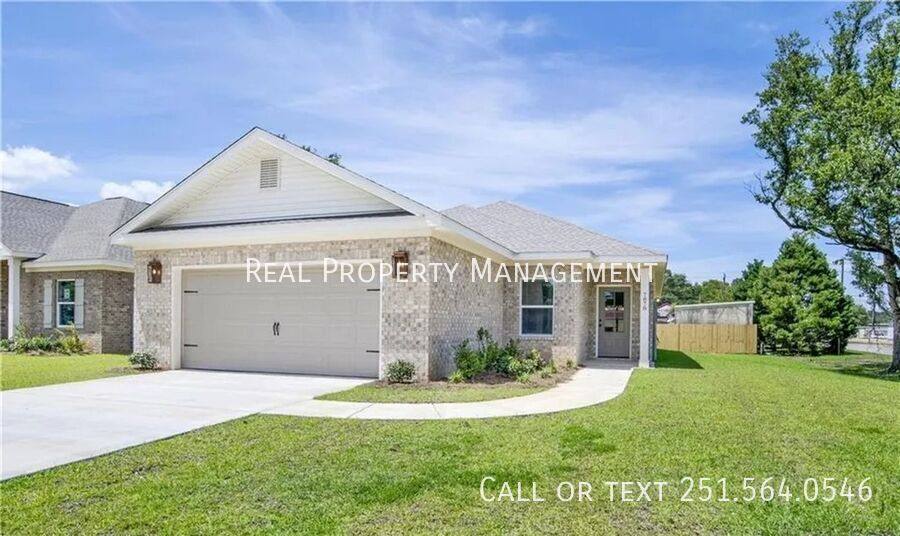 House for rent at 7878 Park Place Dr N, Mobile, AL 36608