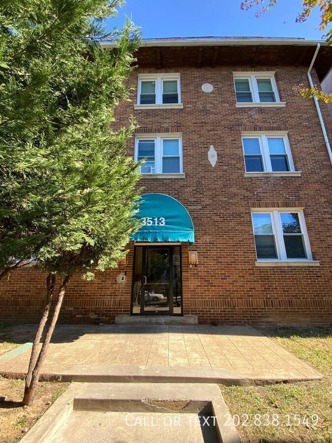 Apartment for rent at 3513 13th St NW, Washington, DC 20010
