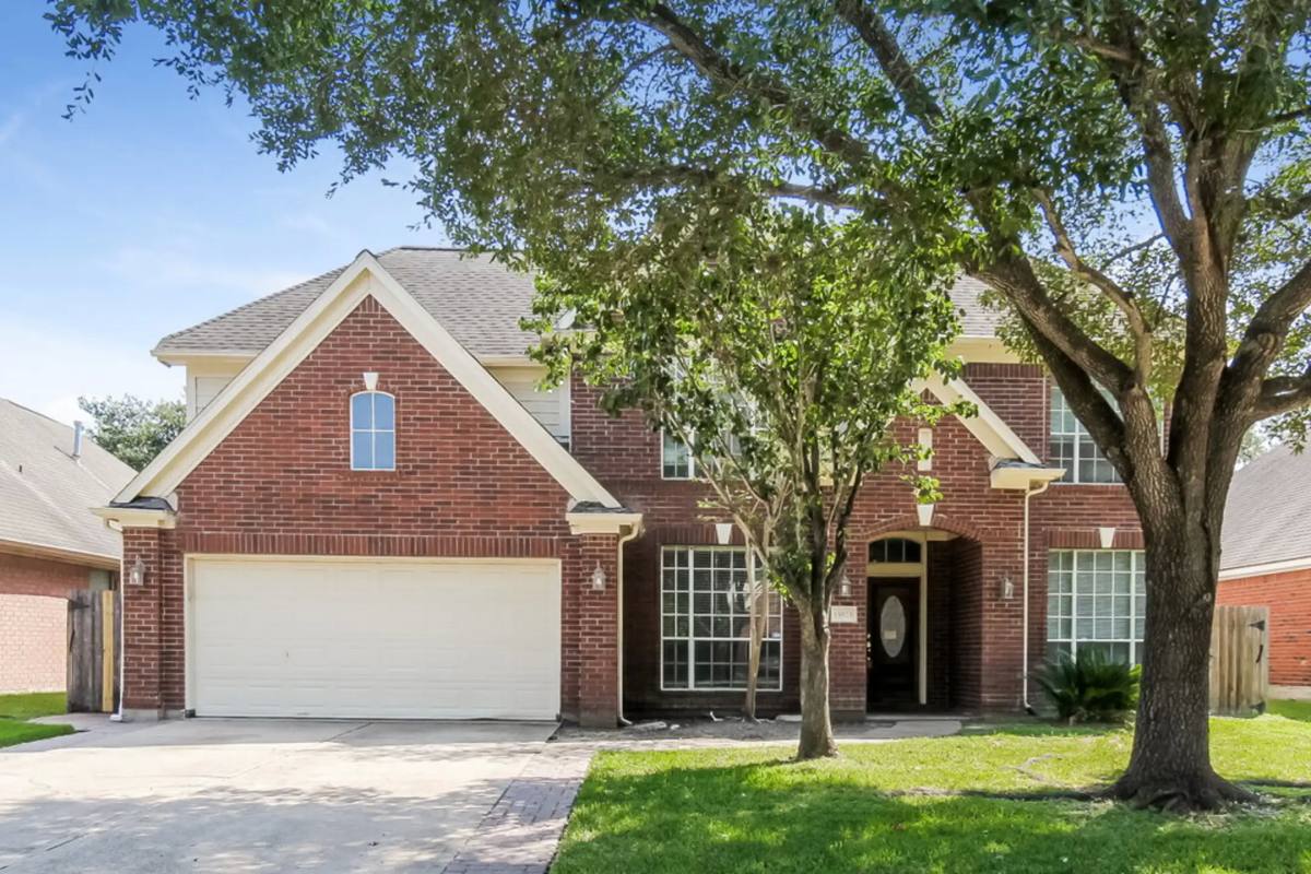 House for rent at 15623 Oakworth Court, Sugar Land, TX 77498