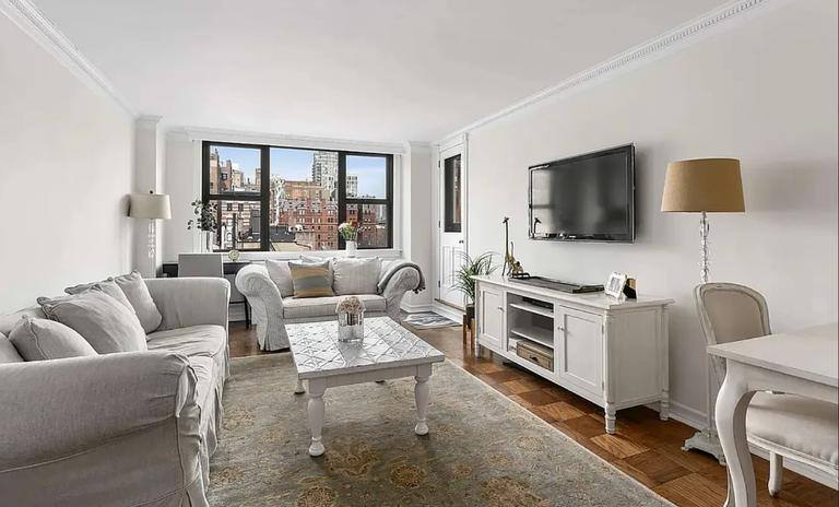 Apartment for rent at 130 E 18th St #9N, New York, NY 10003