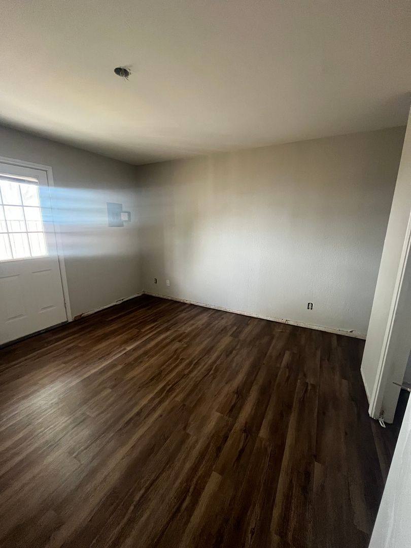 Apartment for rent at 500 S Palm, Pharr, TX 78577
