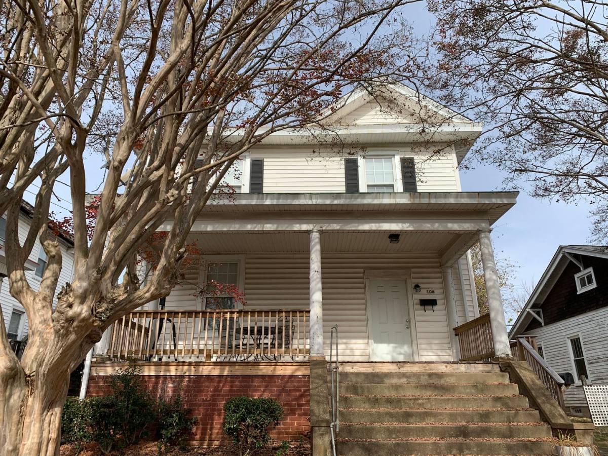 Apartment for rent at 106 Yeardley Ave, Lynchburg, VA 24501