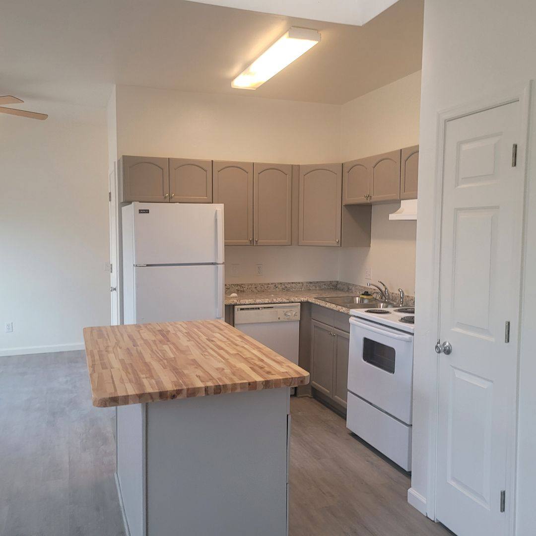 Apartment for rent at 8321 E Florentine Rd, Prescott Valley, AZ 86314