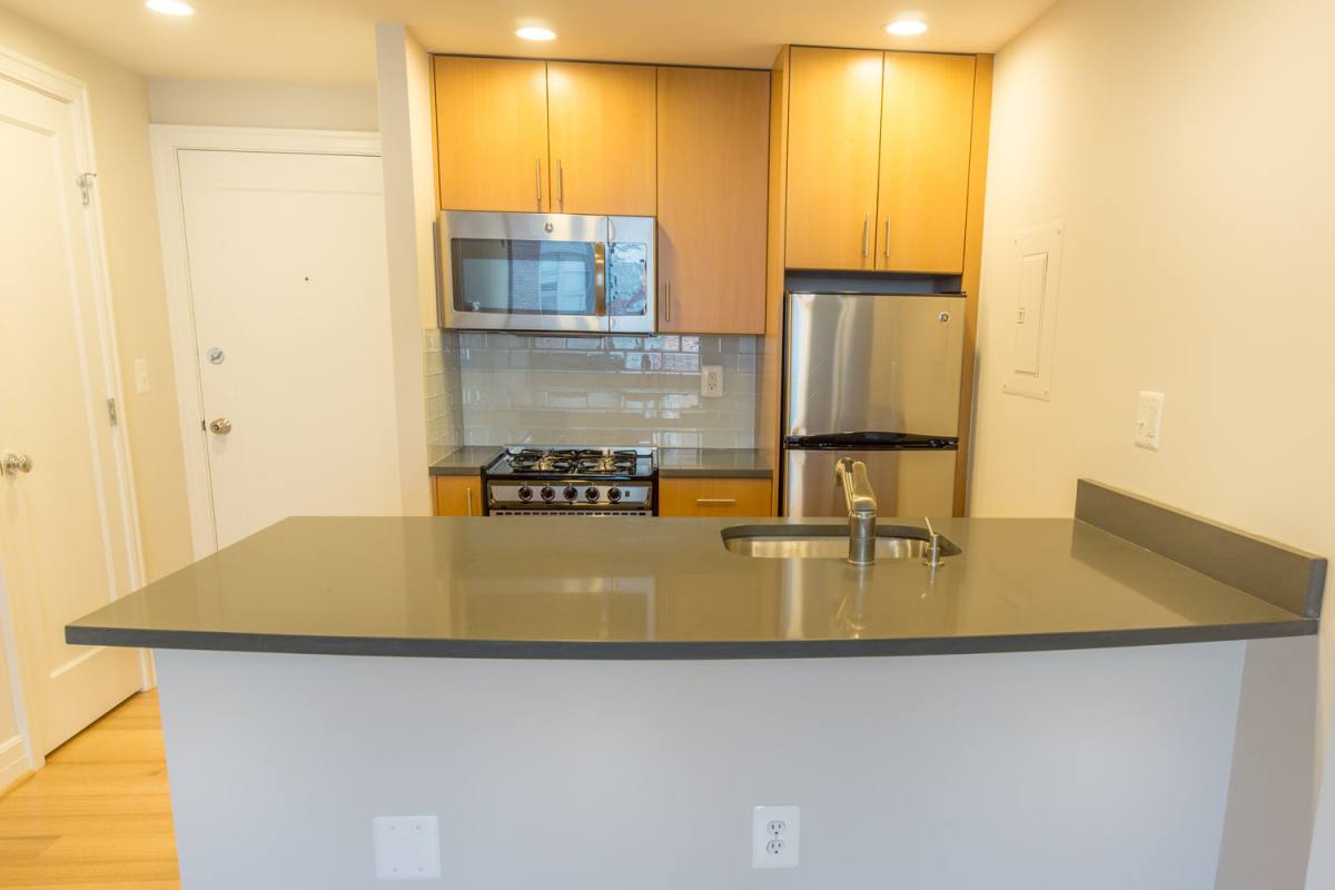 Apartment for rent at Sutton Plaza, 1230 13th St NW, Washington, DC 20005
