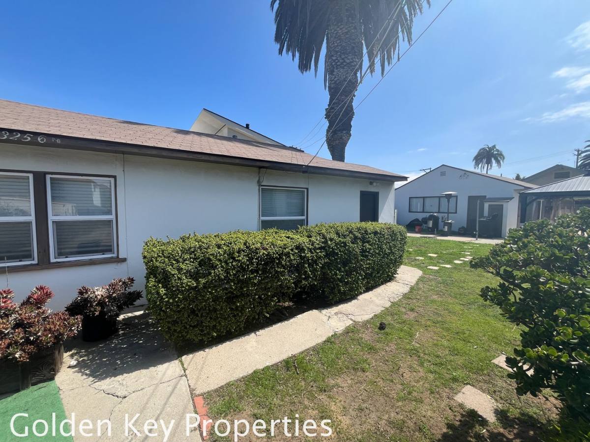 Apartment for rent at 3256-70 Garfield St, Carlsbad, CA 92008